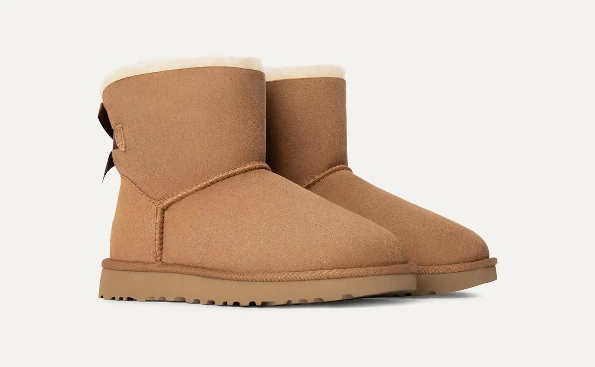 UGG Stivali Mini Bailey Bow II Donna in Chestnut
