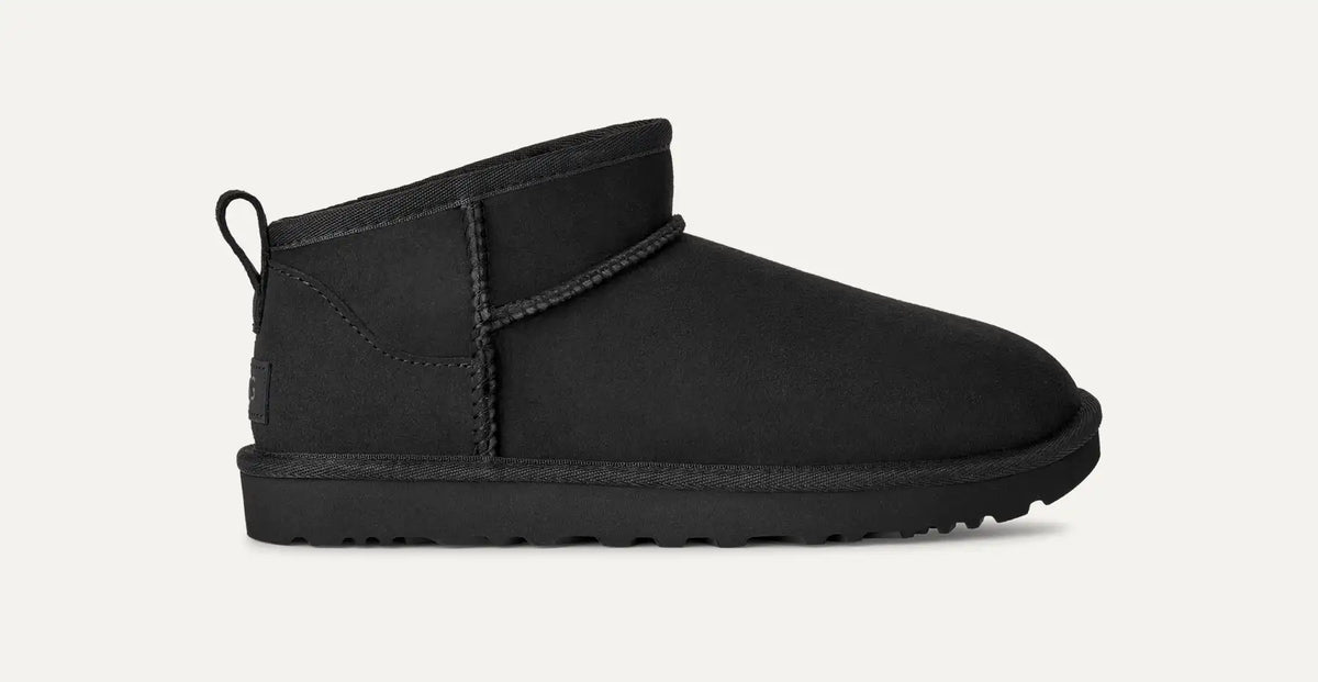 UGG Stivali Classic Ultra Mini Donna in Black