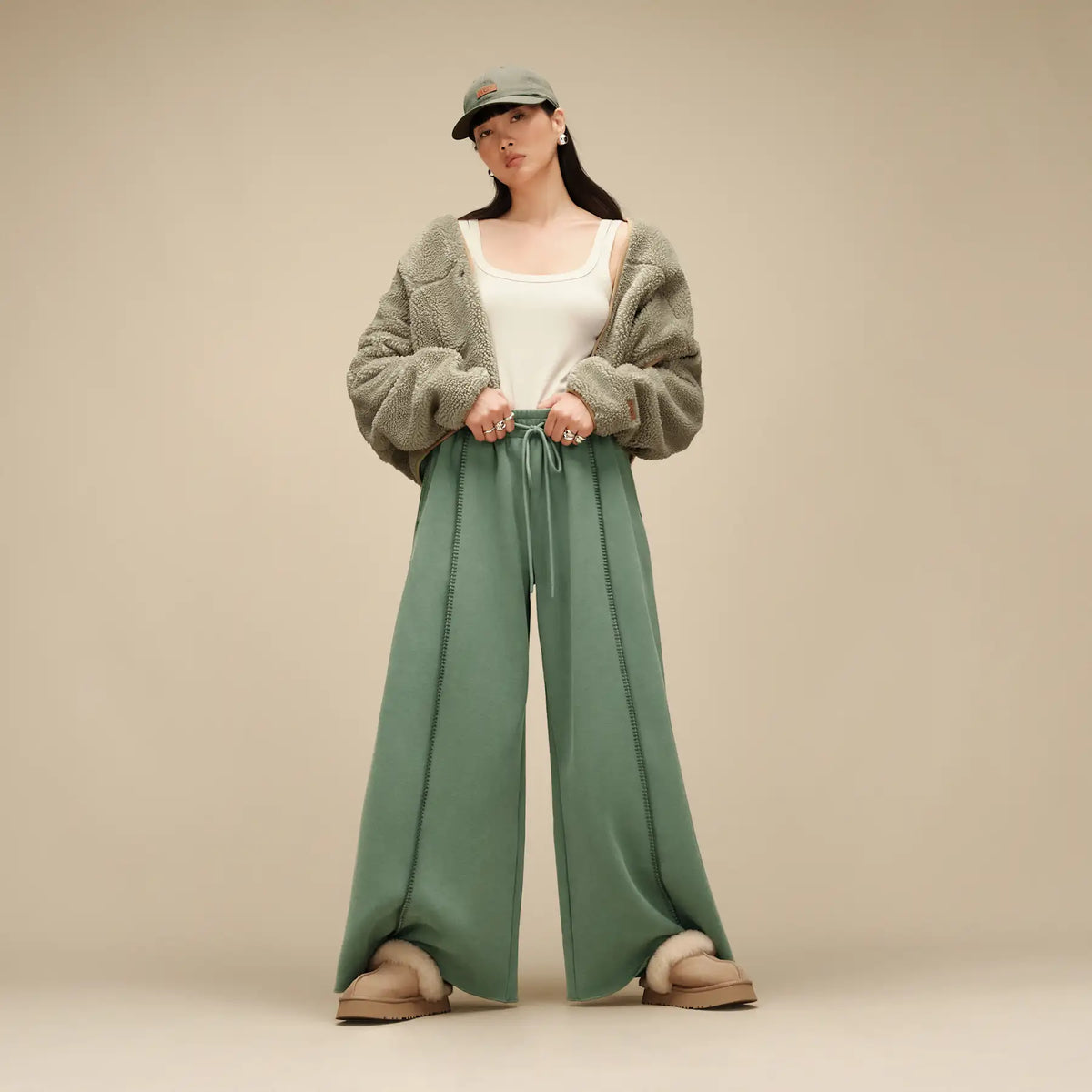 UGG Ciabatte Disquette Donna in Sand