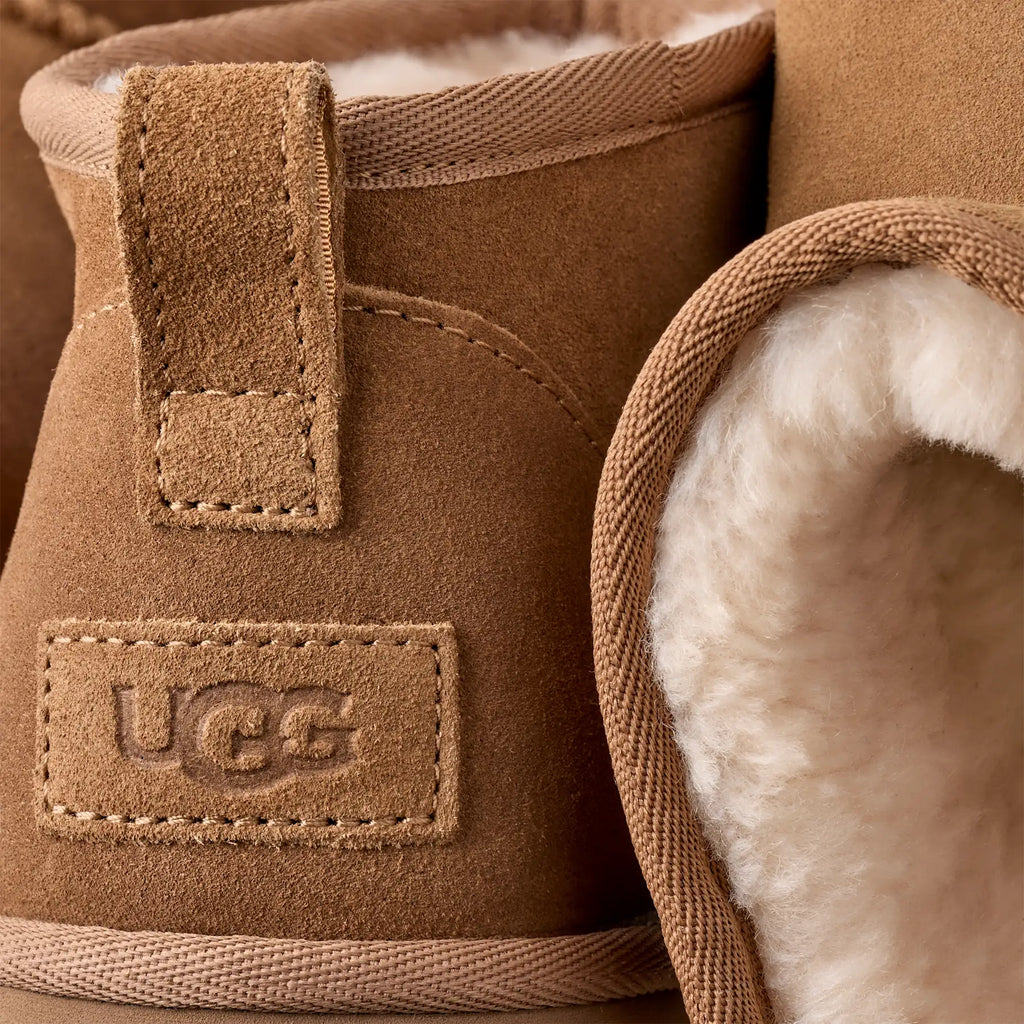 UGG Stivali Classic Ultra Mini Platform Donna in Chestnut