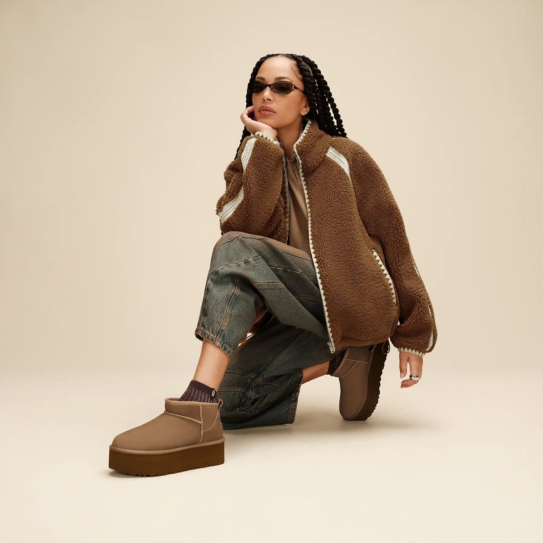 UGG Stivali Classic Ultra Mini Platform Donna in Light Bronze