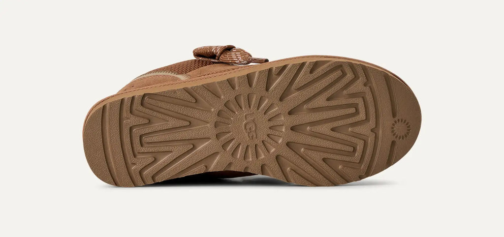 UGG Sneakers Lowmel Donna in Chestnut