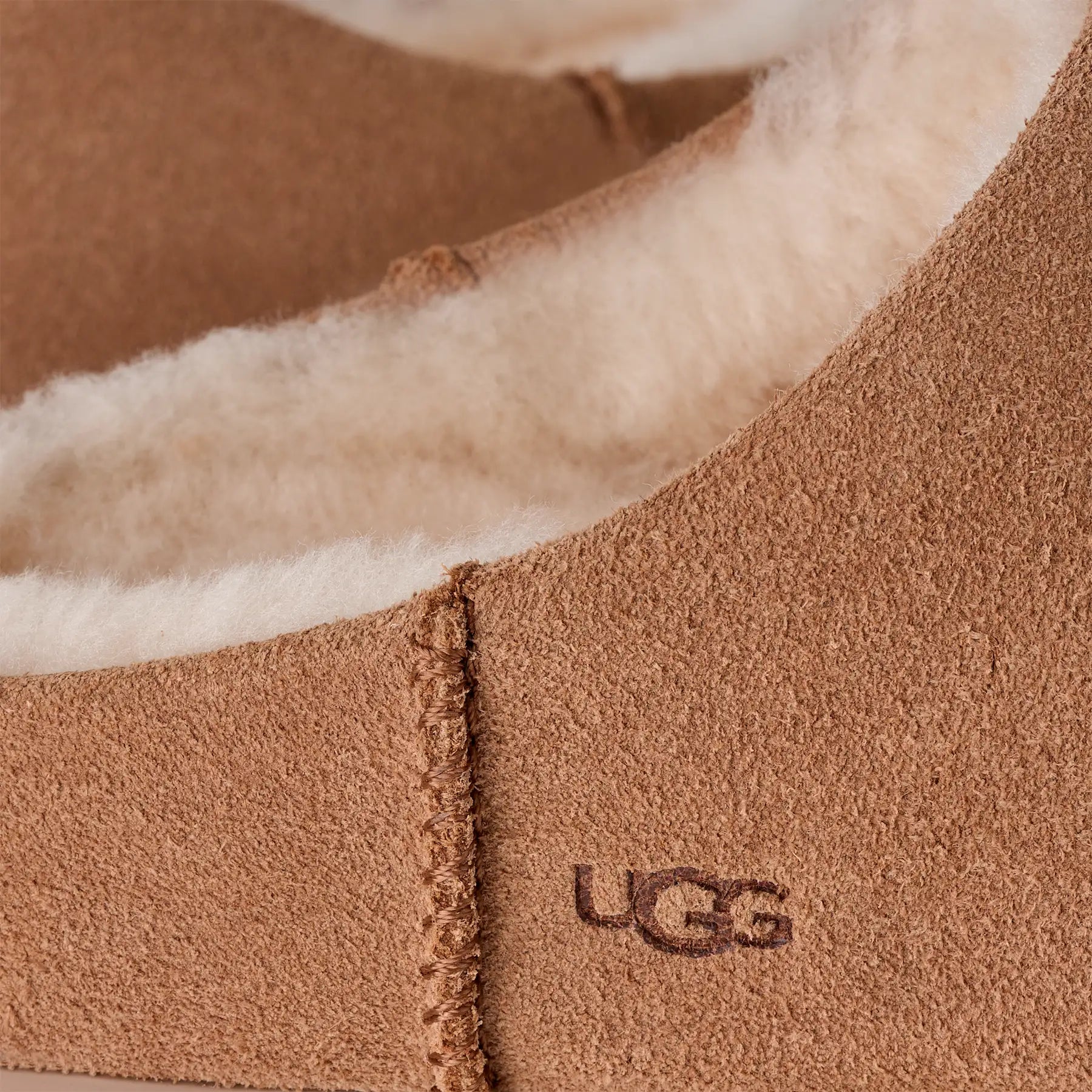UGG Elea Slip-On Donna in Chestnut