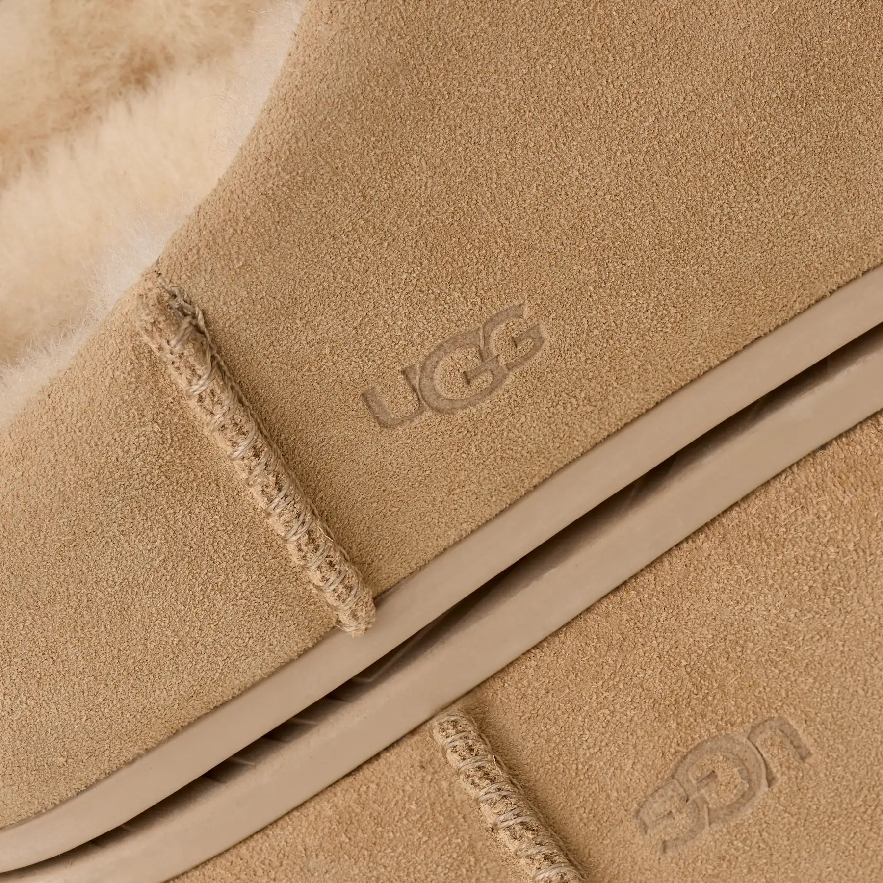 UGG Elea Slip-On Donna in Sand