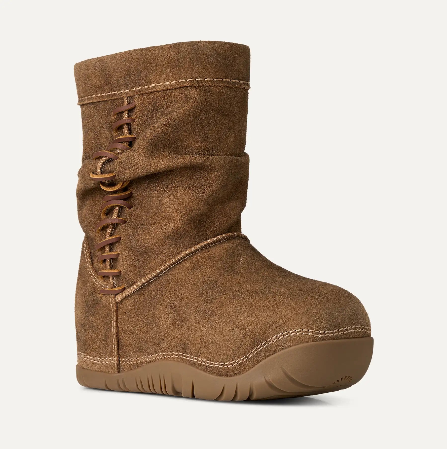 UGG Stivali Classic Bucked Donna in Chestnut