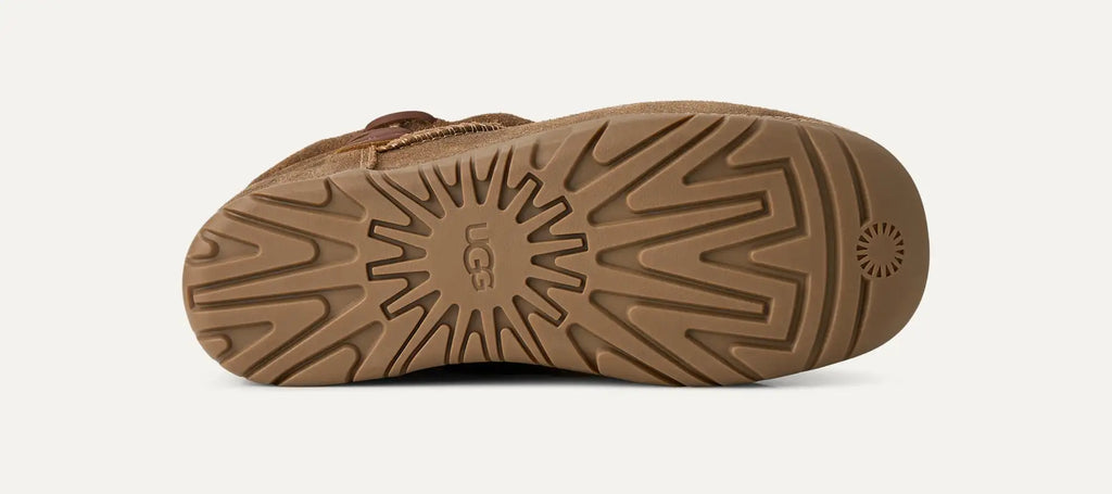 UGG Stivali Classic Bucked Donna in Chestnut