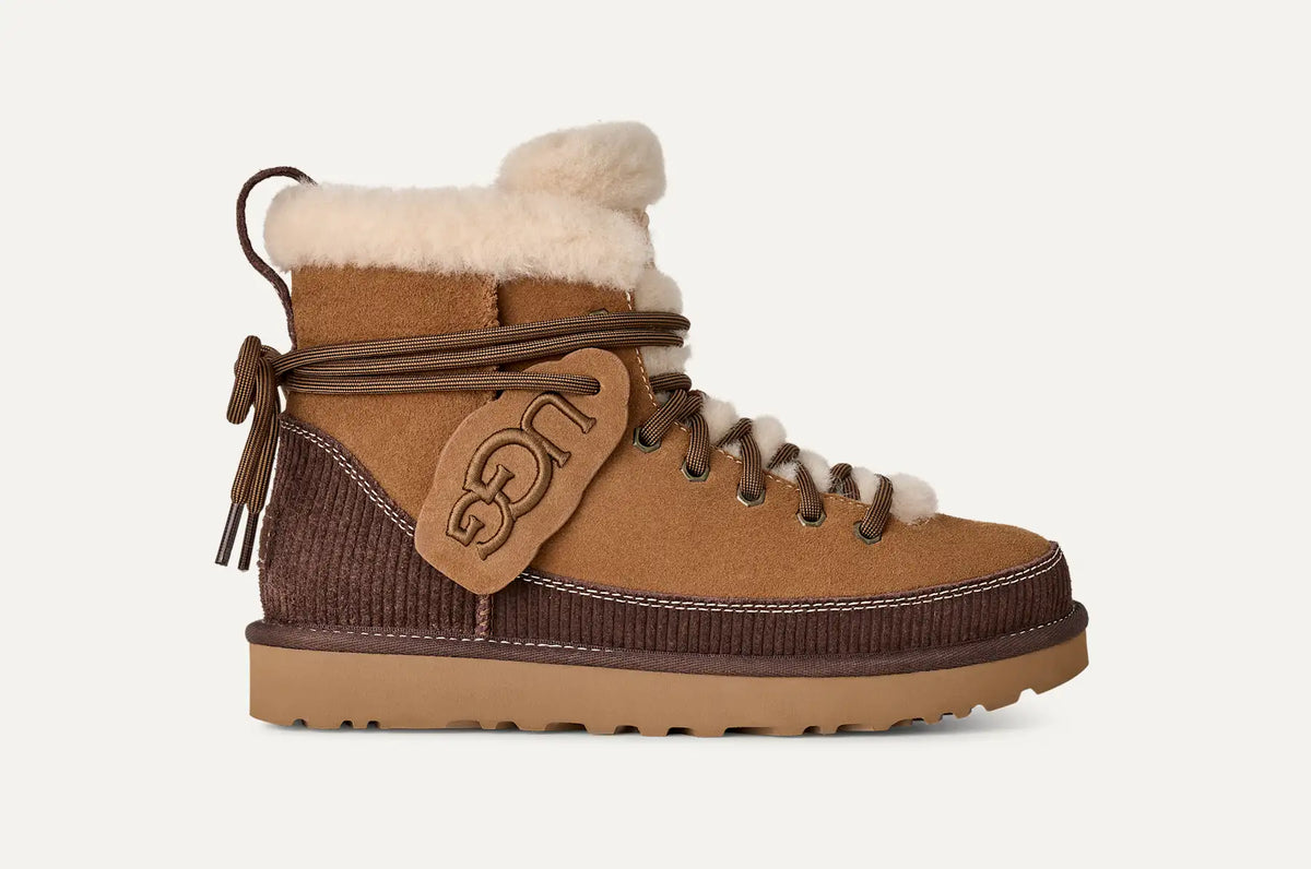 UGG Stivali Classic Heritage stringati Donna in Chestnut
