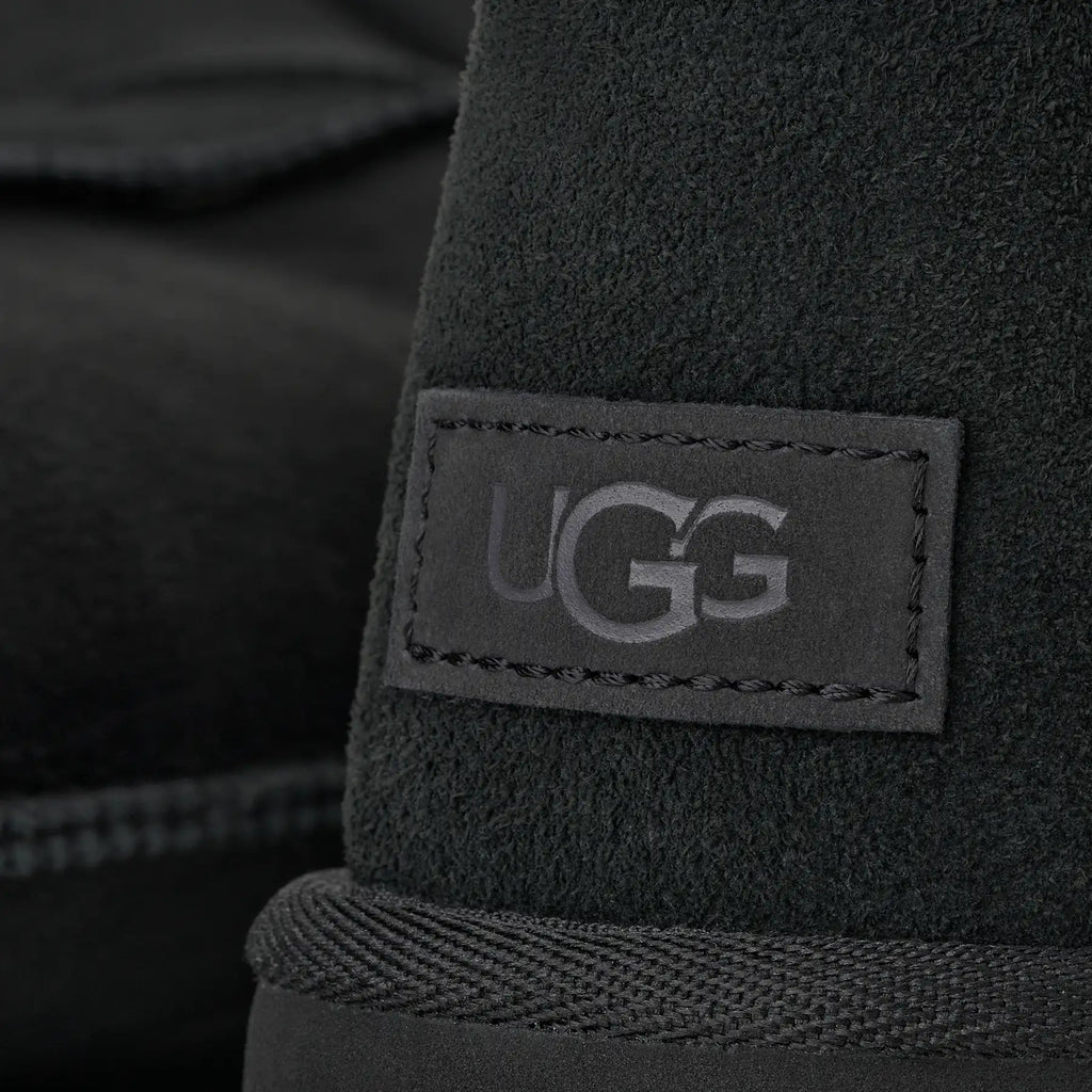UGG Stivali Classic Ultra Tall Donna in Black