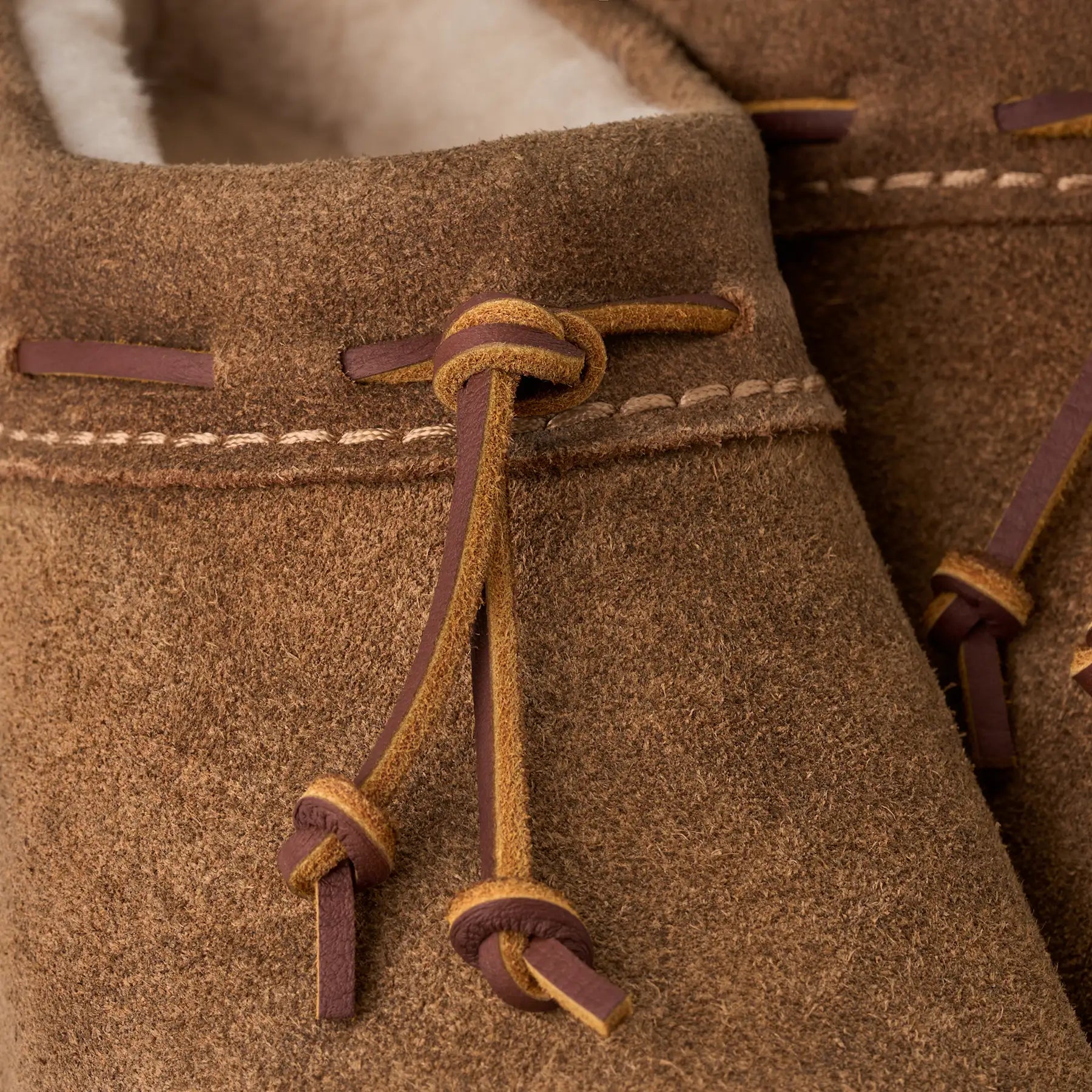 UGG Sabot Bucked Donna in Chestnut