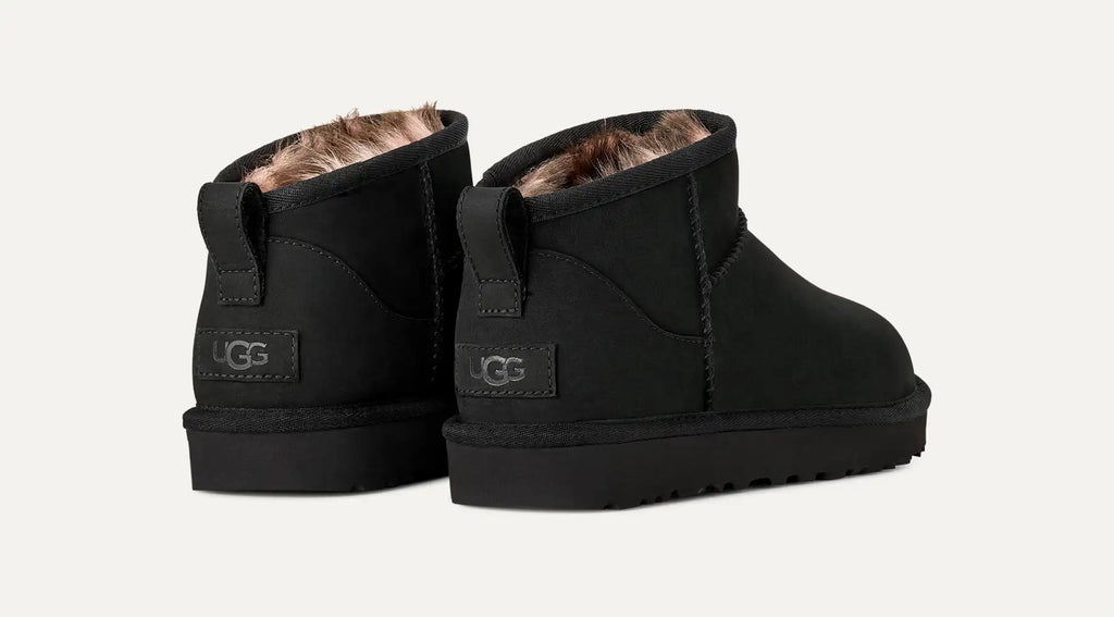 UGG Stivali Classic Ultra Mini Nubuck Donna in Black