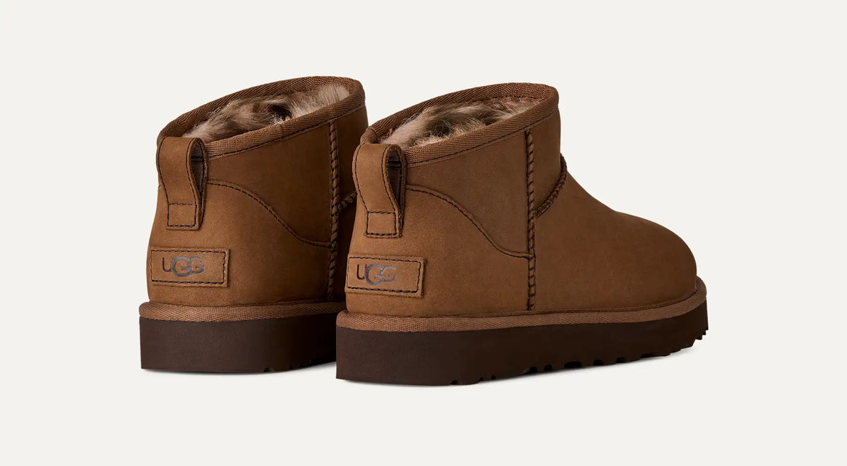 UGG Stivali Classic Ultra Mini Nubuck Donna in Dark Chestnut