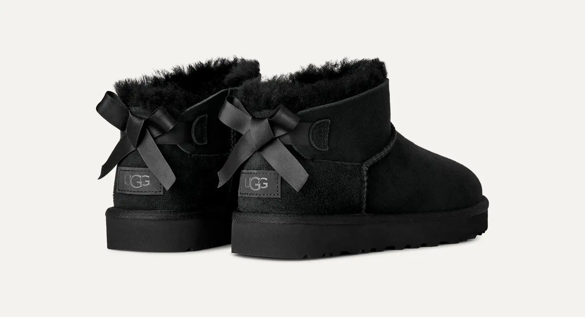 UGG Stivali Ultra Mini Bailey Bow Donna in Black
