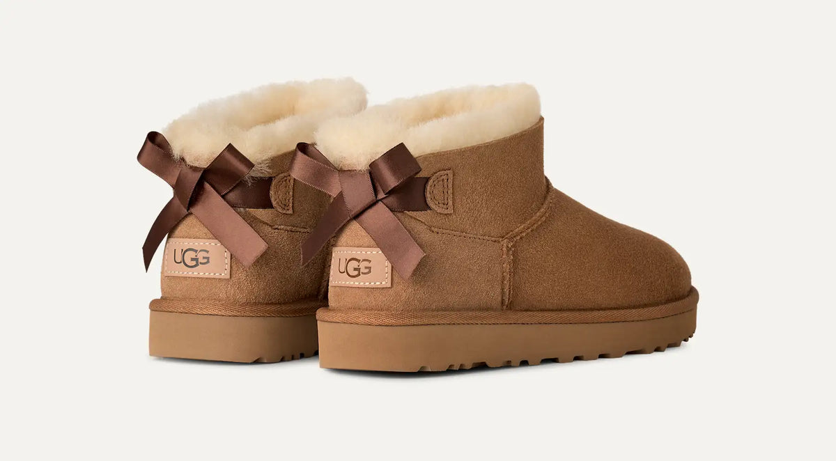 UGG Stivali Ultra Mini Bailey Bow Donna in Chestnut
