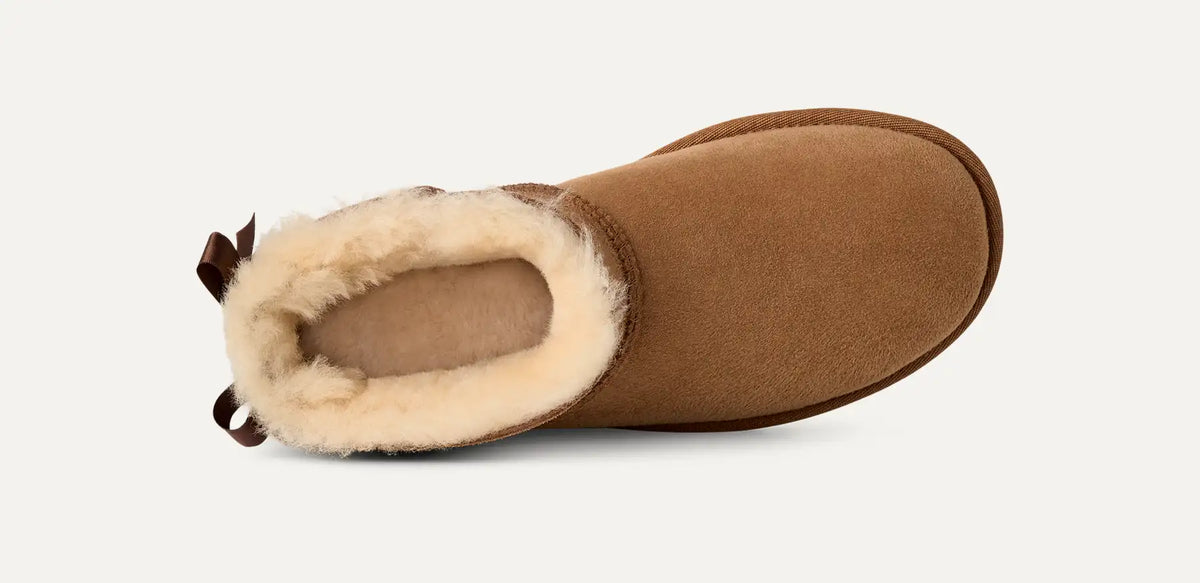 UGG Stivali Ultra Mini Bailey Bow Donna in Chestnut