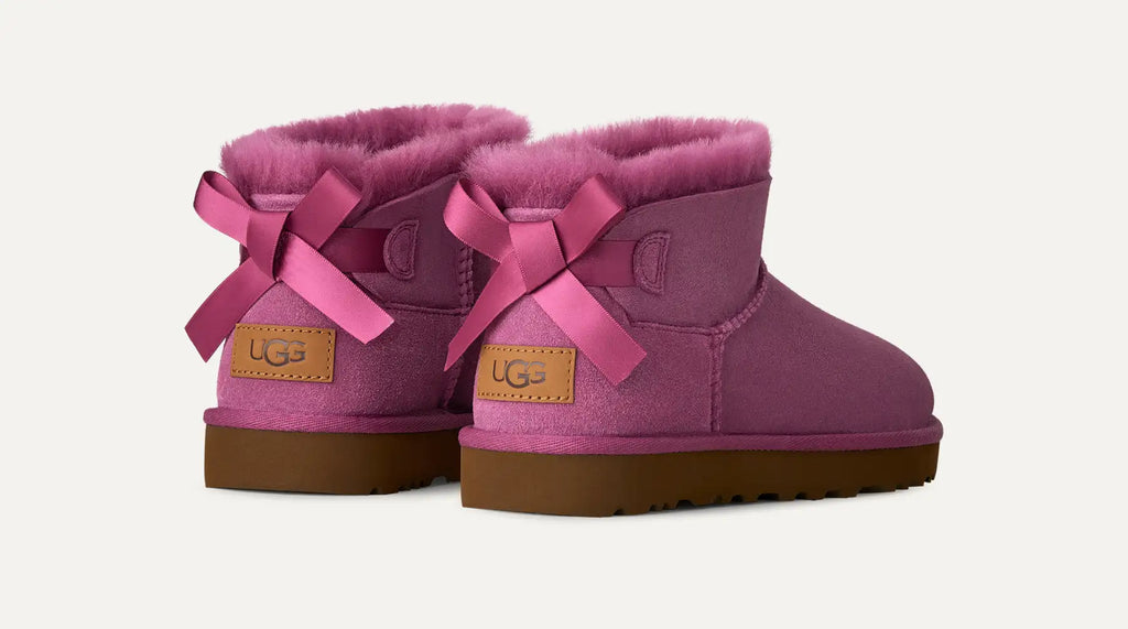 UGG Stivali Ultra Mini Bailey Bow Donna in Dark Winterberry