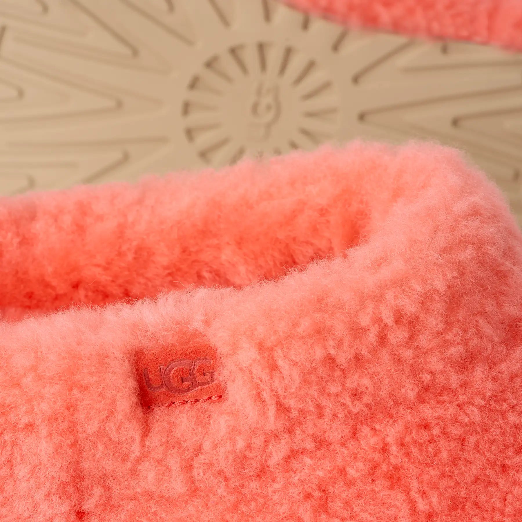UGG Sabot Enwrap Fluffed Donna in Orange Gerbera