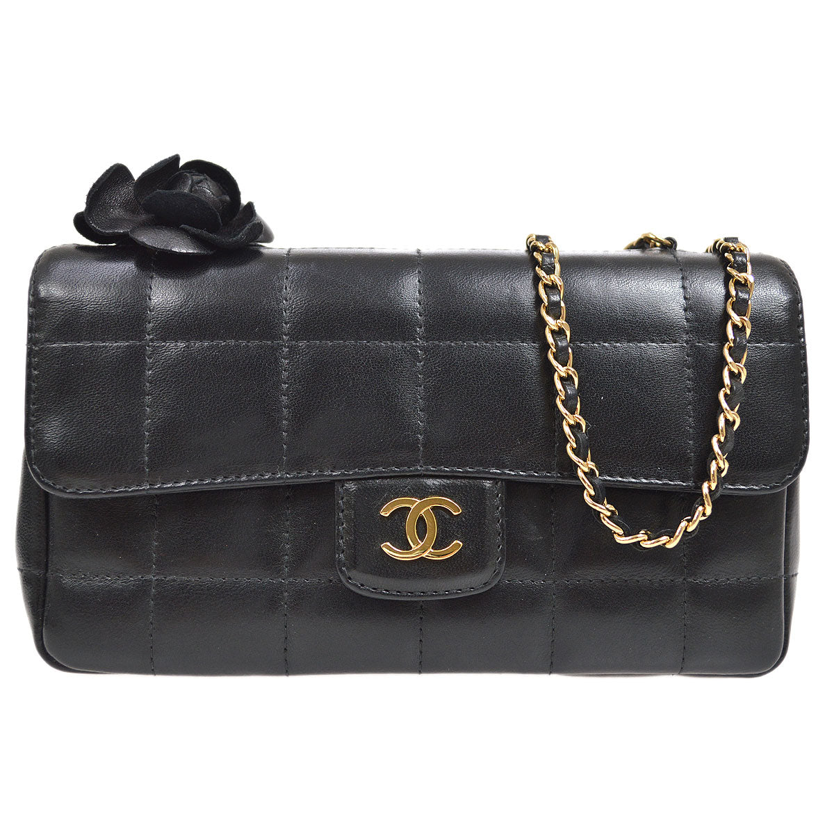 CHANEL 2003-2004 Camellia Choco Bar Shoulder Bag Mini Black Lambskin – Accessorio premium elegante