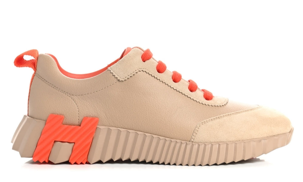 Hermès Goatskin Suede Goatskin Bouncing  "Beige Sarrasin" – Accessorio premium elegante
