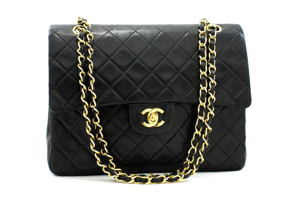 CHANEL 2.55 Double Flap Square Chain Shoulder Bag Black Lambskin i14 – Accessorio premium elegante
