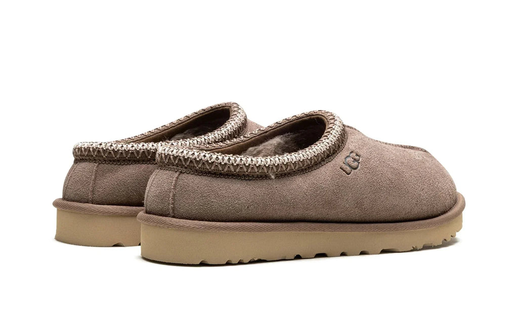 Tasman Slipper Caribou