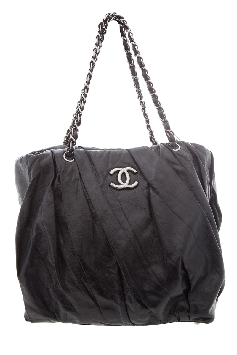 Chanel 2009 Black Twisted Tote Handbag – Accessorio premium elegante