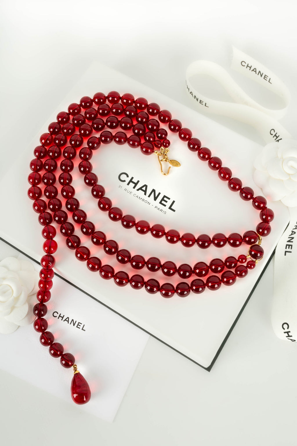 Ceinture de perles rouges Chanel 1992 – Accessorio premium elegante