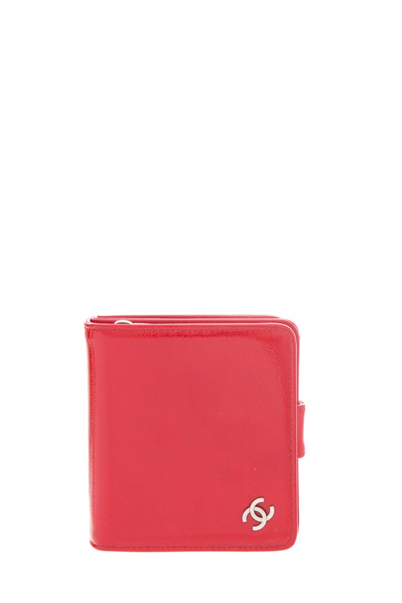 Chanel 2008/09  Red Patent Leather Wallet – Accessorio premium elegante