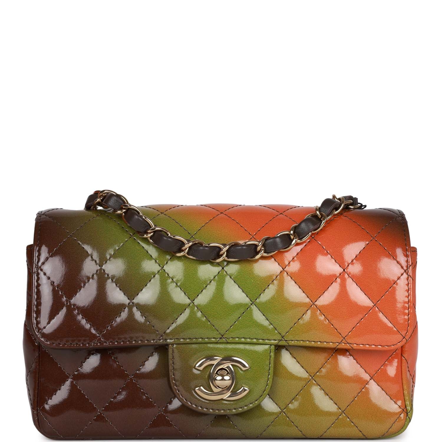Chanel "Senegal Collection" Sunset Patent Leather Mini Classic Flap Bag Light Gold Hardware – Accessorio premium elegante