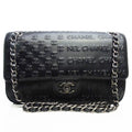 CHANEL 'Paris Dallas' black flap bag Limited Edition – Accessorio premium elegante