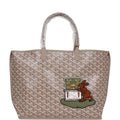 Goyard Goyardine Greige Anjou PM Embroidered Bunny Khaki Bag Palladium Hardware – Accessorio premium elegante