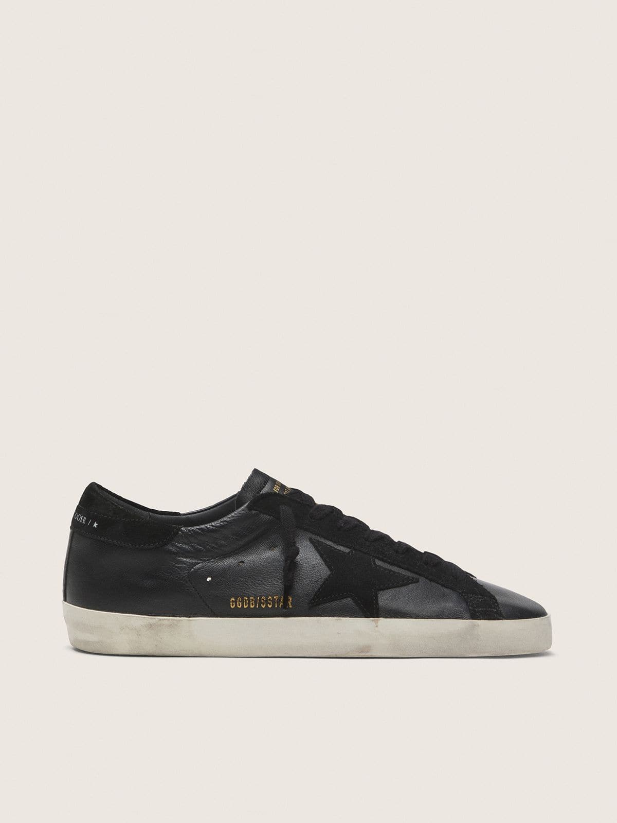 Golden Goose Super-Star Uomo in Nappa Nera con Stella e Talloncino in Suede Nero