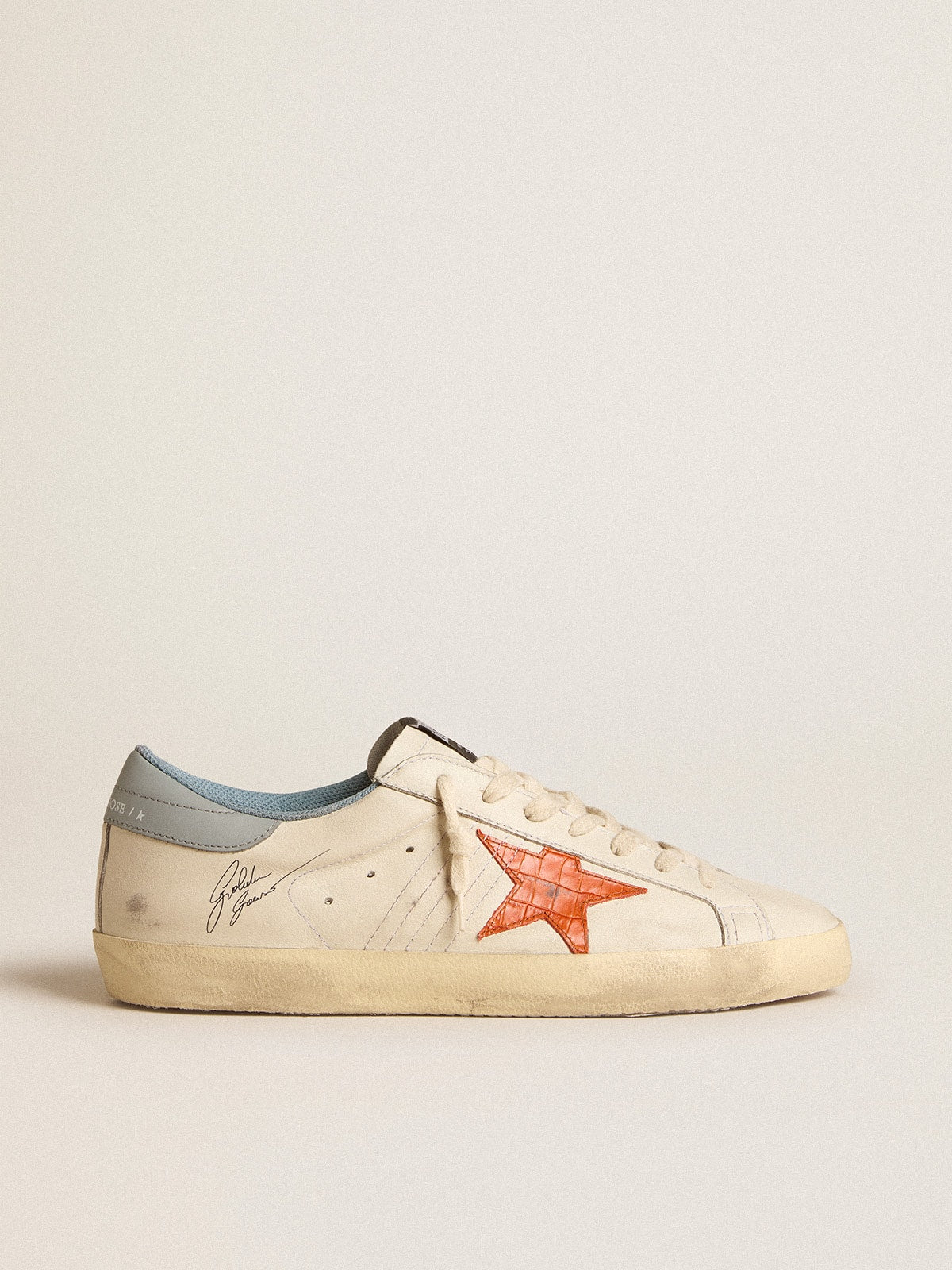 Golden Goose Super-Star Uomo con Stella Stampa Coccodrillo e Talloncino Azzurro Argento