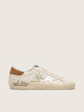 Golden Goose Super-Star Ltd Uomo in Nappa con Stella Laminata Argento e Scritte All Over