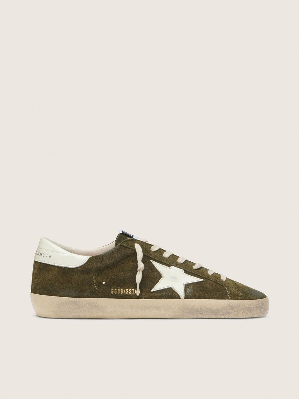 Golden Goose Super-Star Uomo in Suede Verde Oliva con Stella in Pelle Bianca