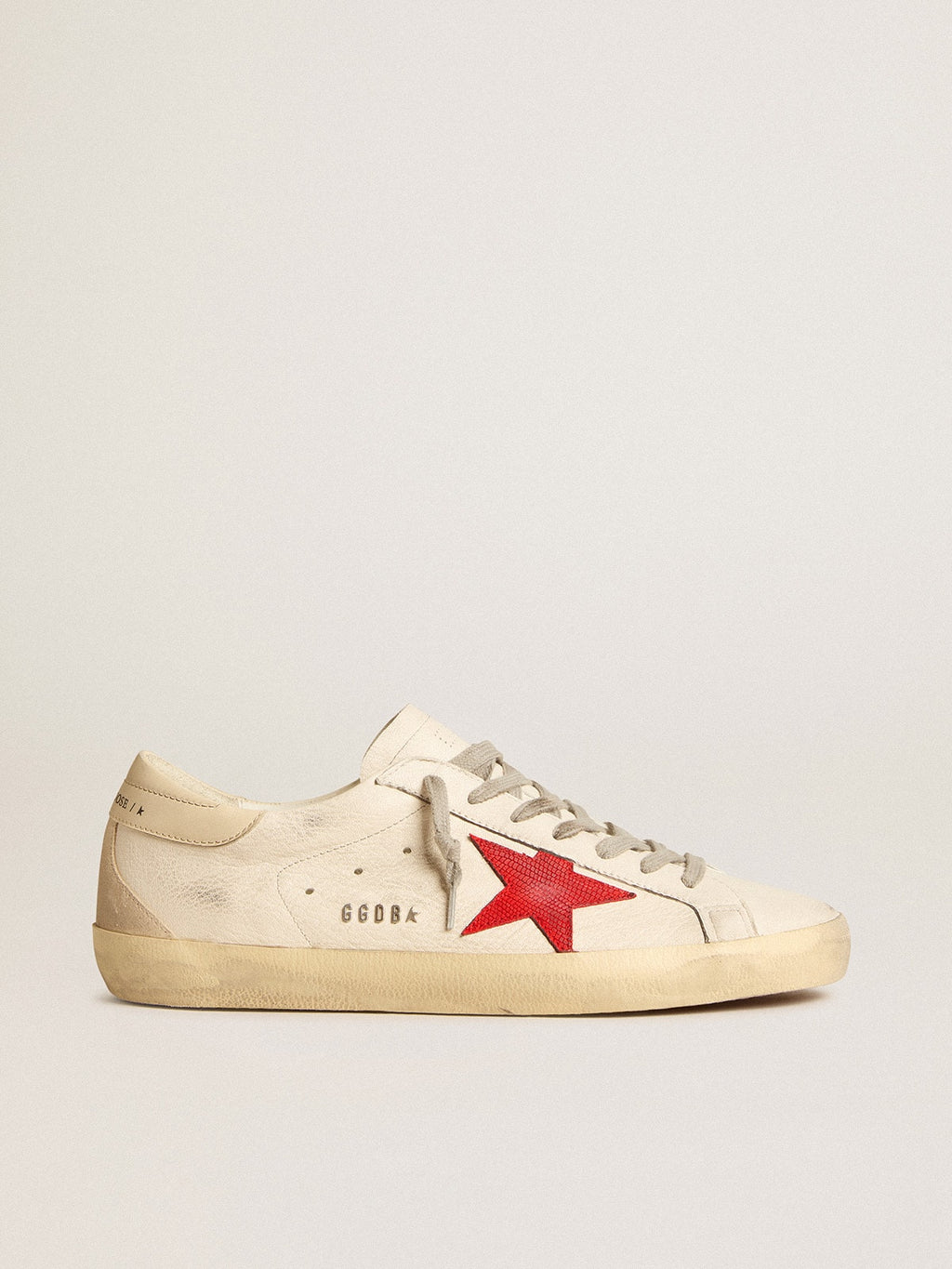 Golden Goose Super-Star Uomo in Nappa con Stella Rossa e Talloncino in Pelle Crema