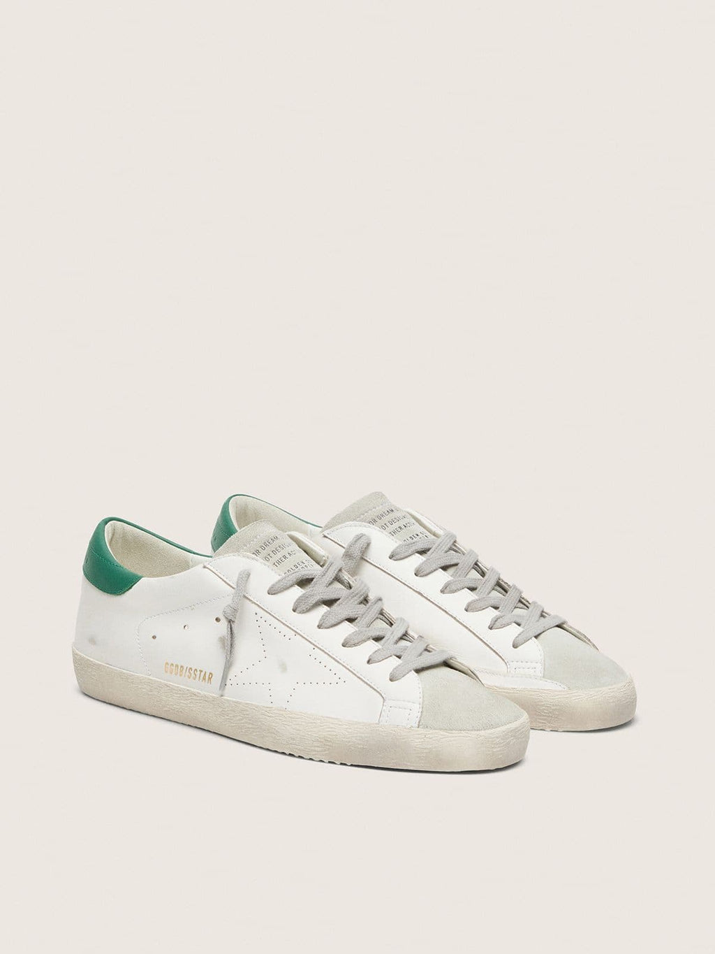 Golden Goose Super-Star Uomo con Stella Traforata e Talloncino Verde