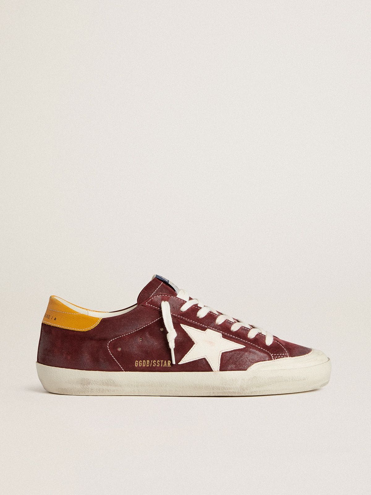 Golden Goose Super-Star Uomo in Suede Color Mattone con Stella in Pelle Bianca e Talloncino Effetto Animalier