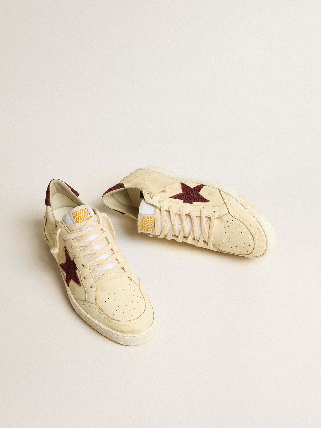 Golden Goose Ball Star Uomo in Nappa Beige con Stella e Talloncino in Rete Bordeaux