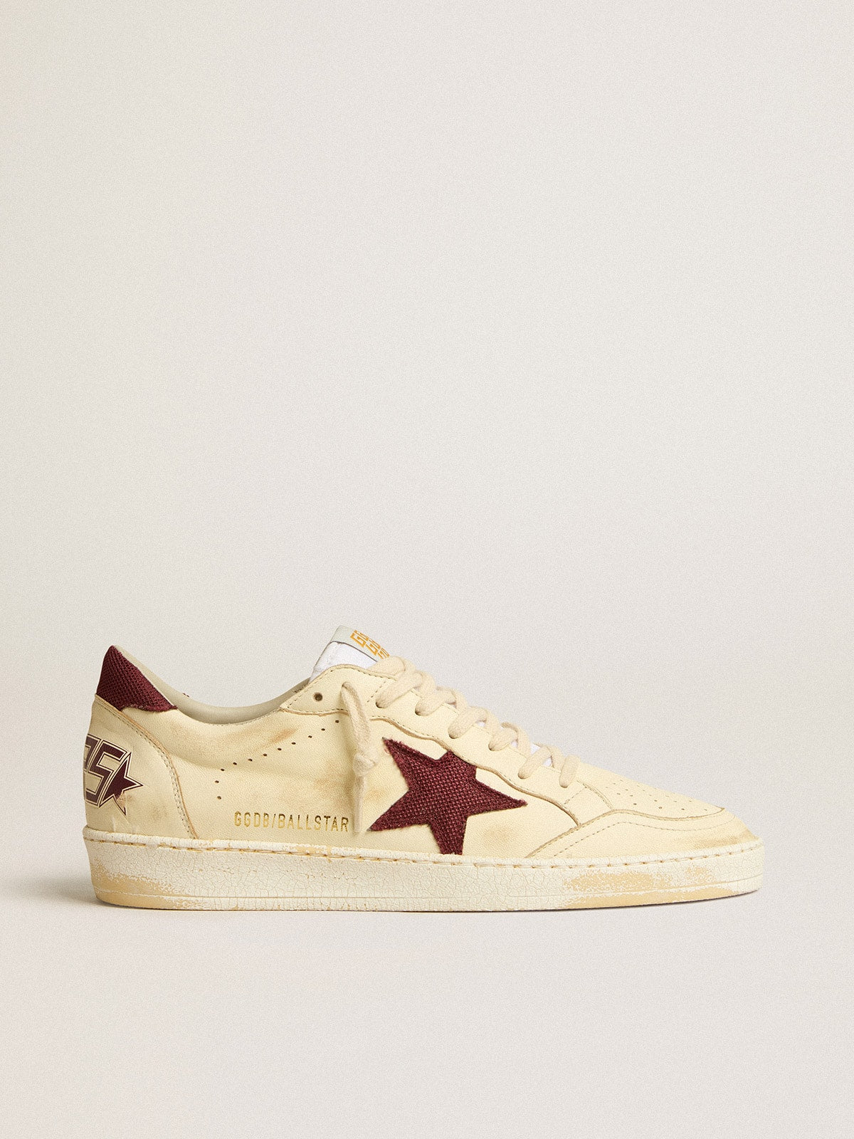 Golden Goose Ball Star Uomo in Nappa Beige con Stella e Talloncino in Rete Bordeaux