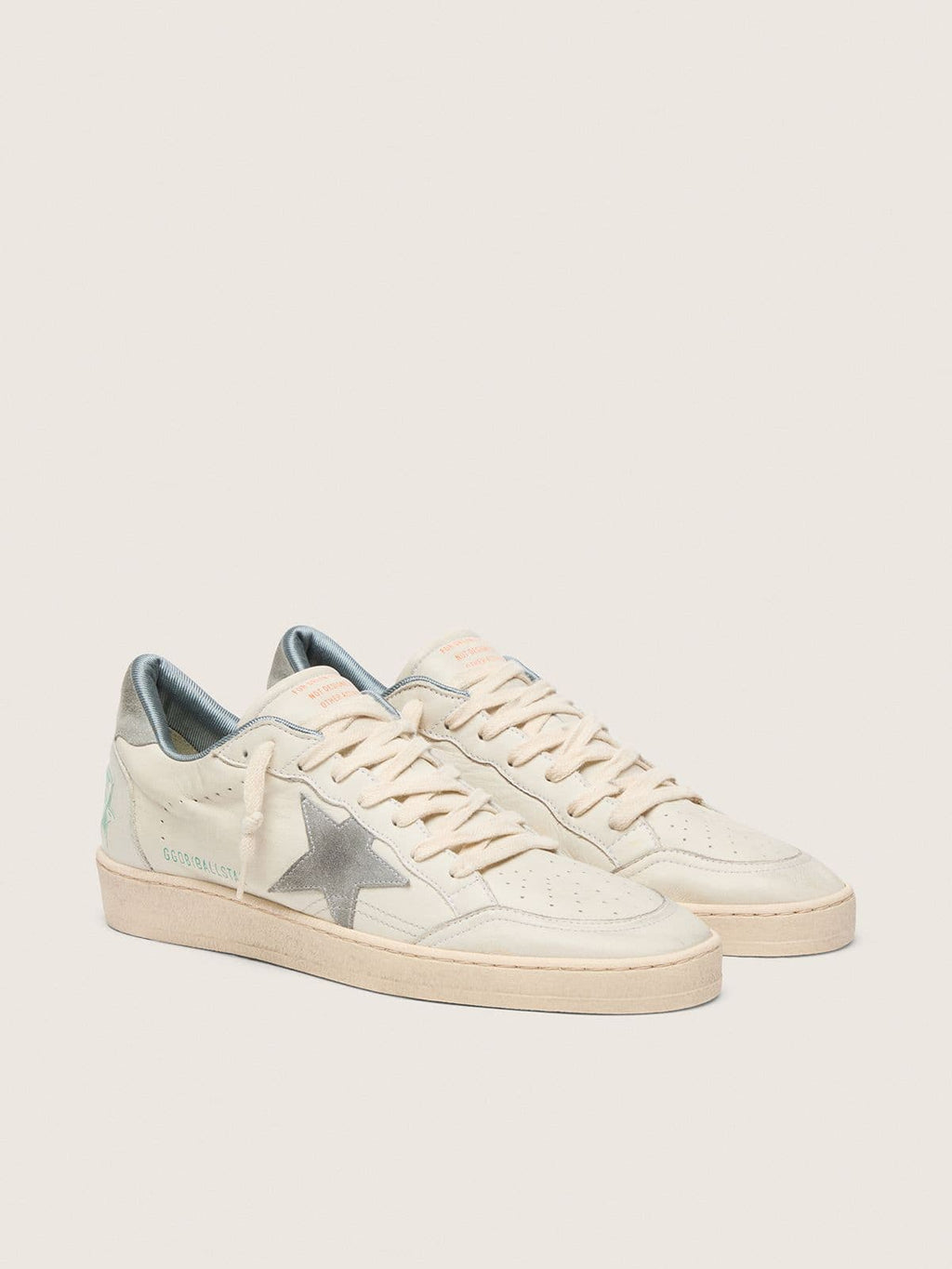Golden Goose Ball Star in Nappa con Stella e Talloncino in Suede Grigio
