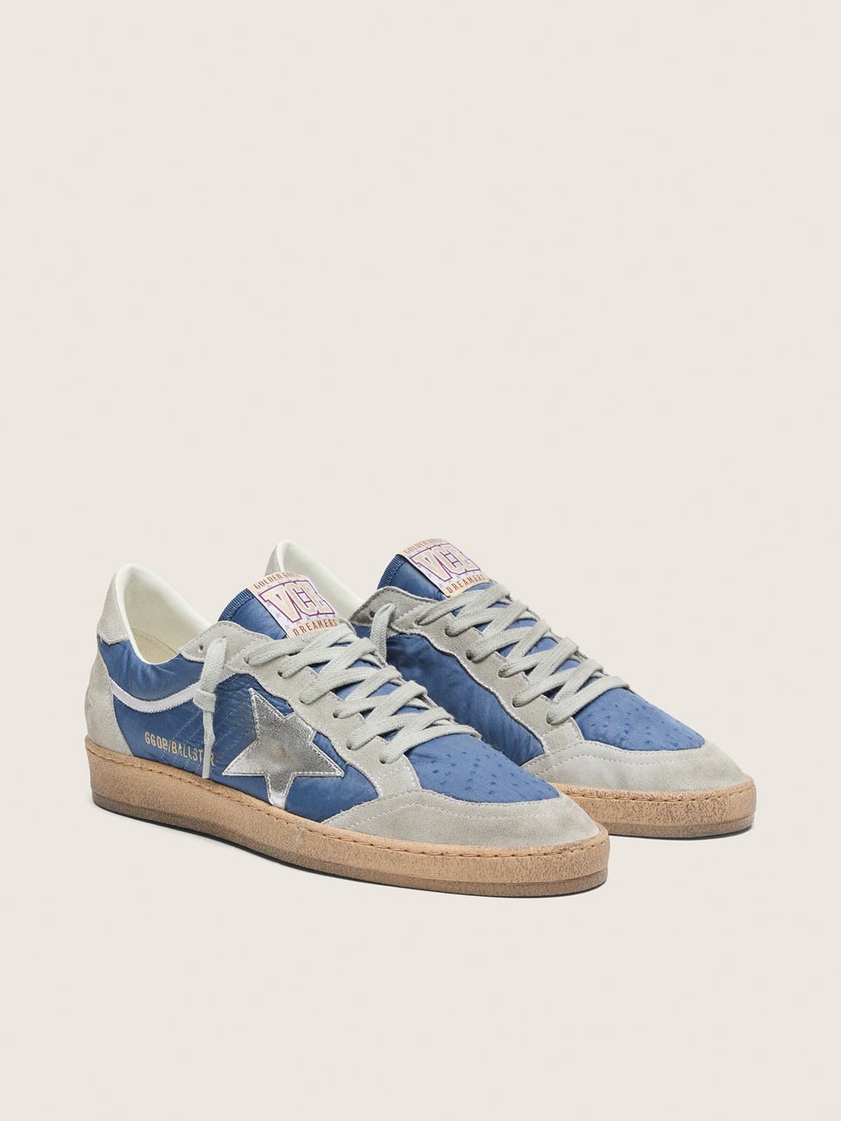Golden Goose Ball Star Uomo in Nylon Blu Denim con Inserti in Suede Grigio Chiaro e Stella in Pelle Laminata Argento