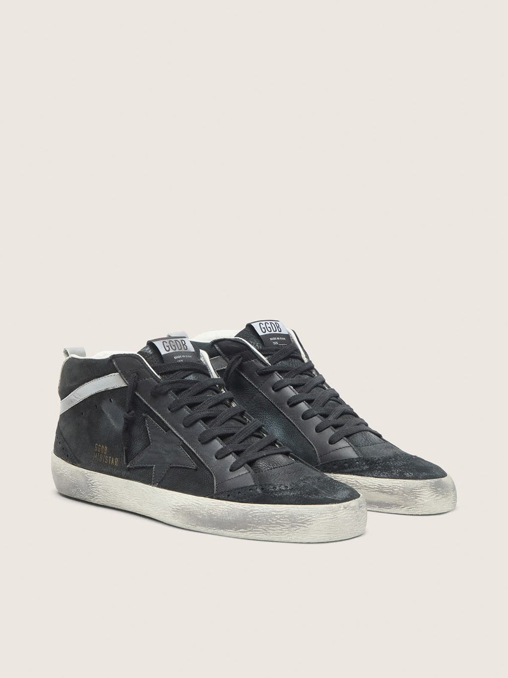 Golden Goose Mid Star Uomo in Nabuk con Stella in Pelle Nera e Virgola Argento