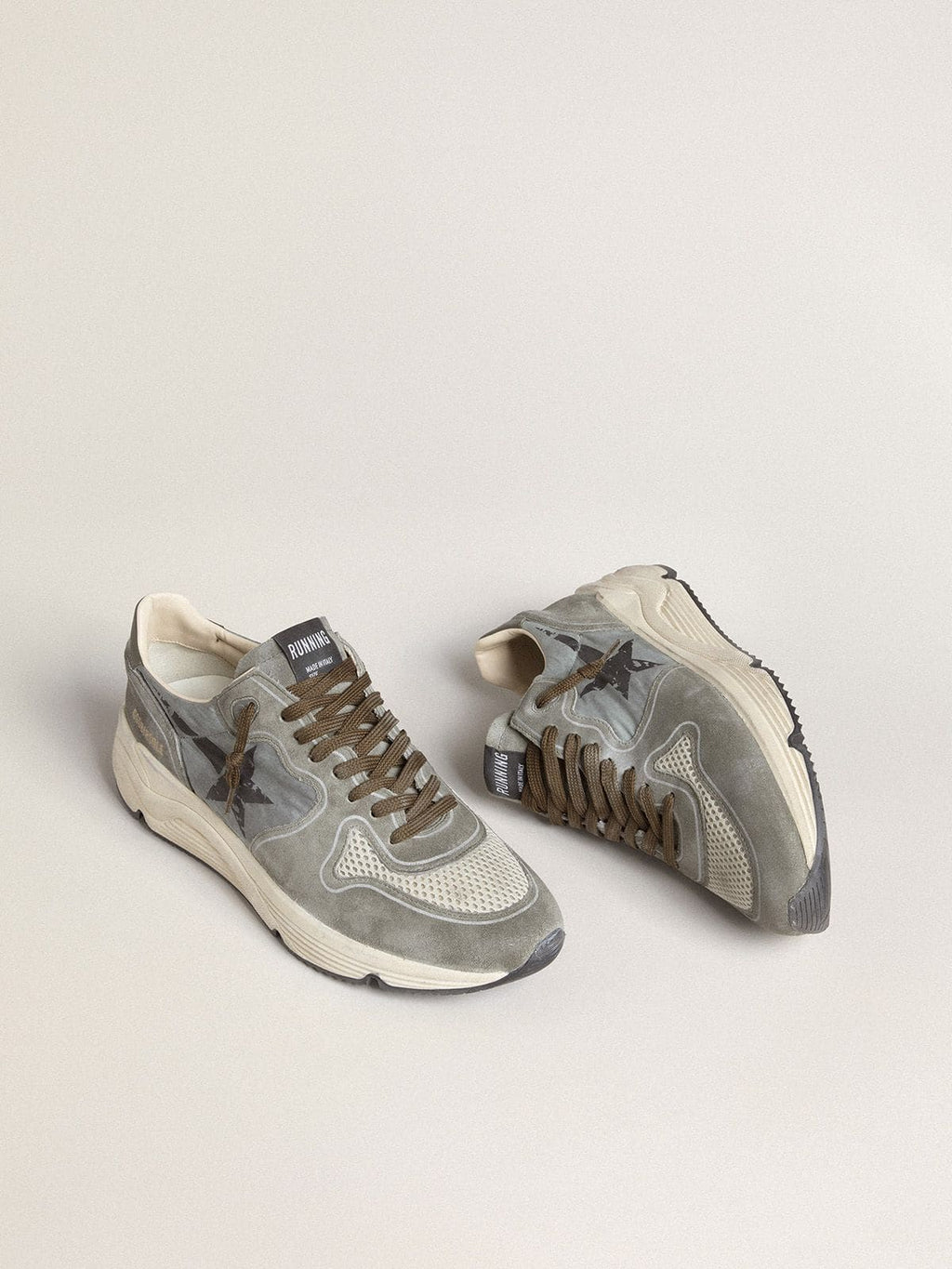 Golden Goose Running Sole Uomo in Nylon Azzurro con Stella Nera e Talloncino in Pelle Verde