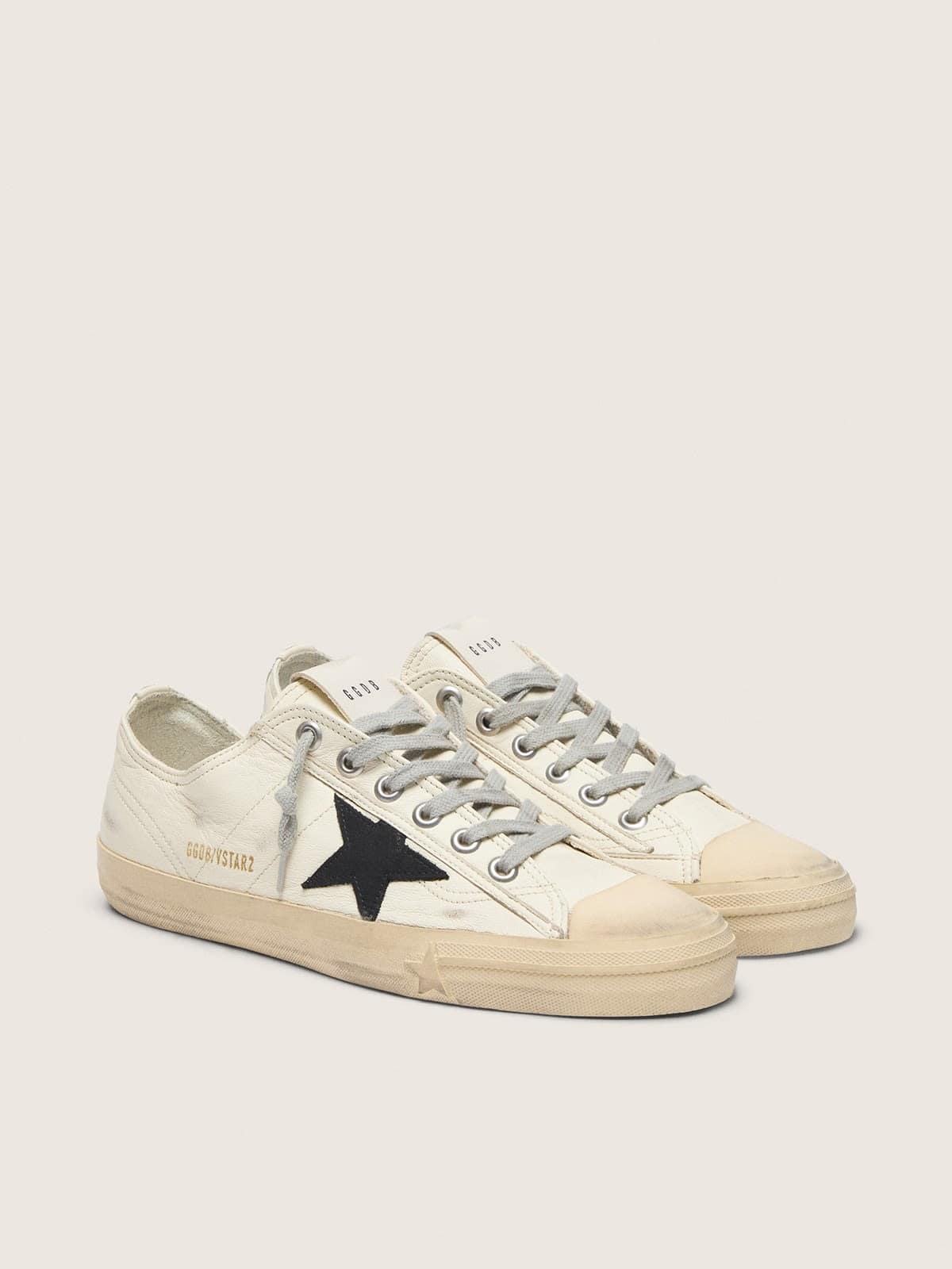 Golden Goose V Star in Nappa con Stella in Pelle Nabuk Nera