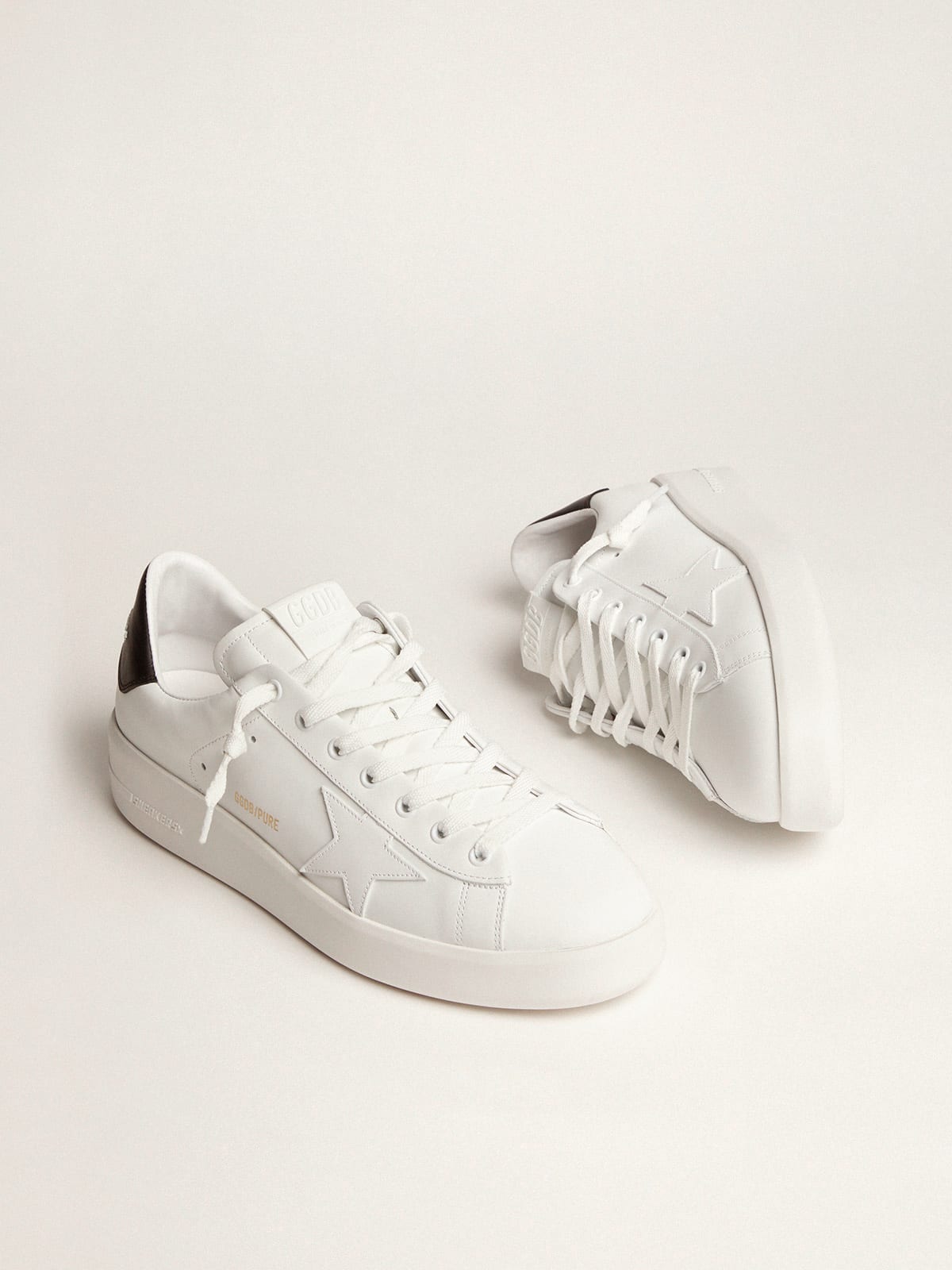 Golden Goose Purestar Uomo con Stella in Pelle Bianca e Talloncino in Pelle Nero