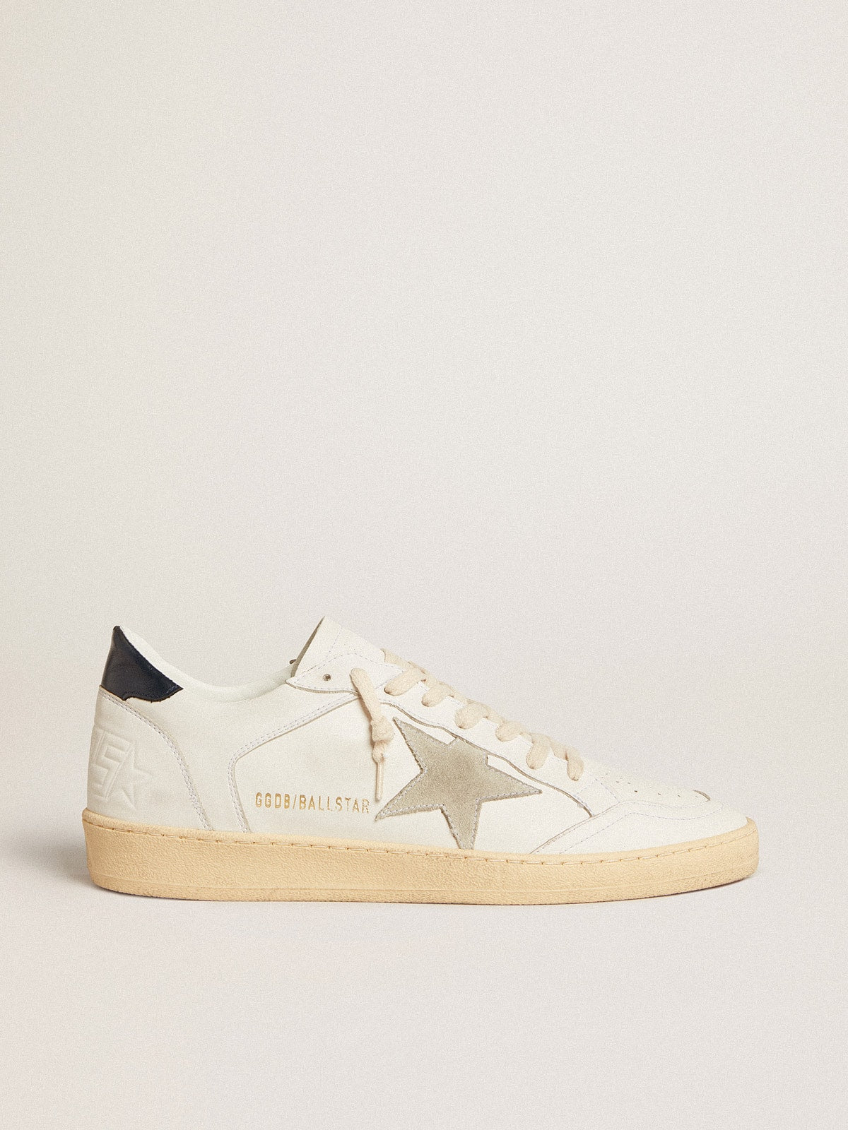 Golden Goose Ball Star con Stella in Suede Ghiaccio e Talloncino in Pelle Blu