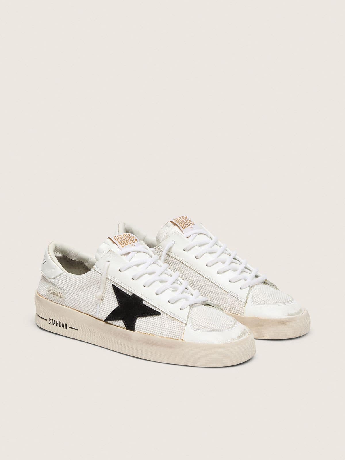 Golden Goose Stardan Uomo in Rete Bianca con Stella in Suede Nero