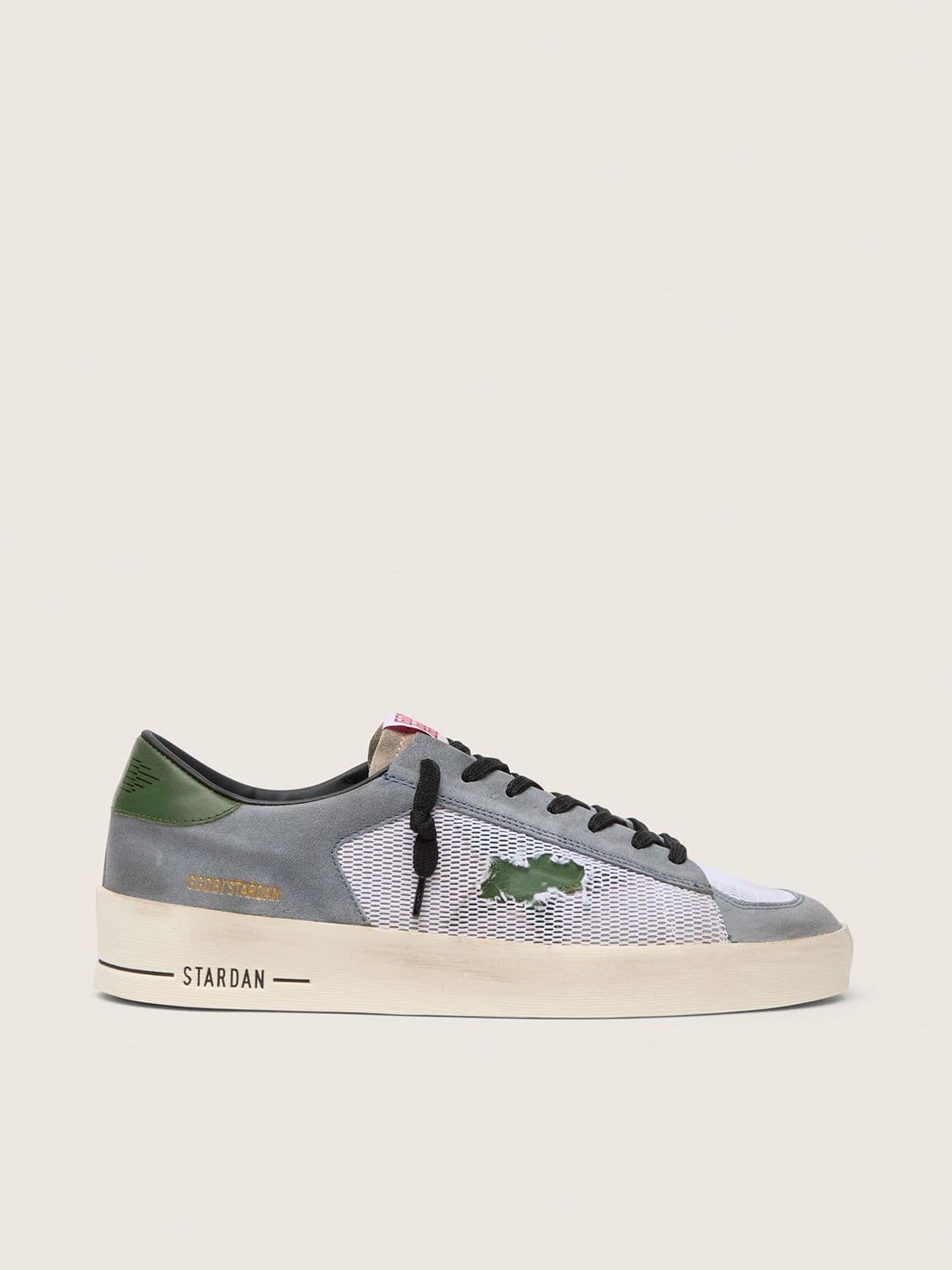 Golden Goose Stardan Uomo in Suede Color Azzurro Polvere con Stella e Talloncino in Pelle Verde