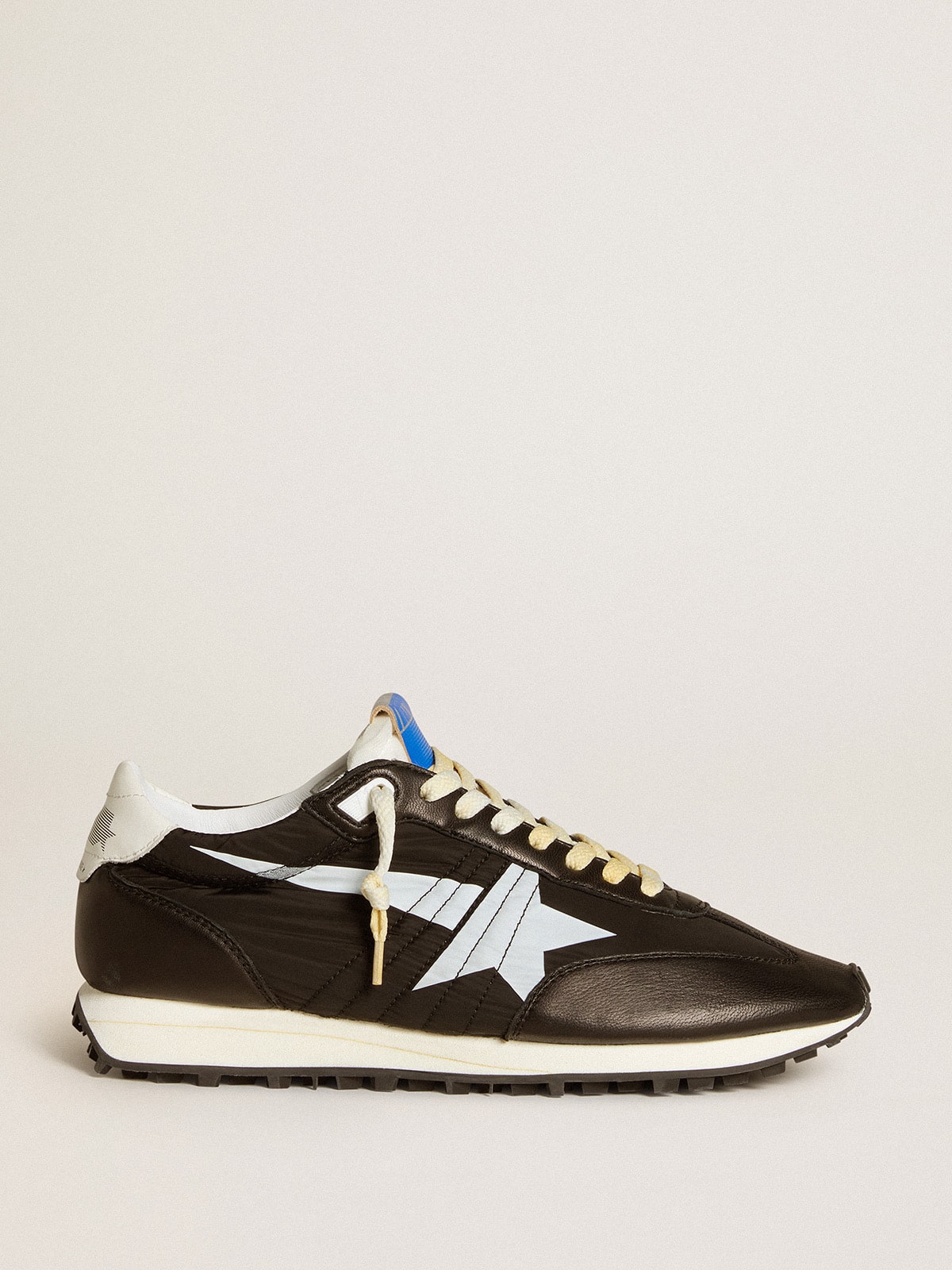 Golden Goose Marathon Uomo con Tomaia in Nylon di Colore Nero e Stella Bianca