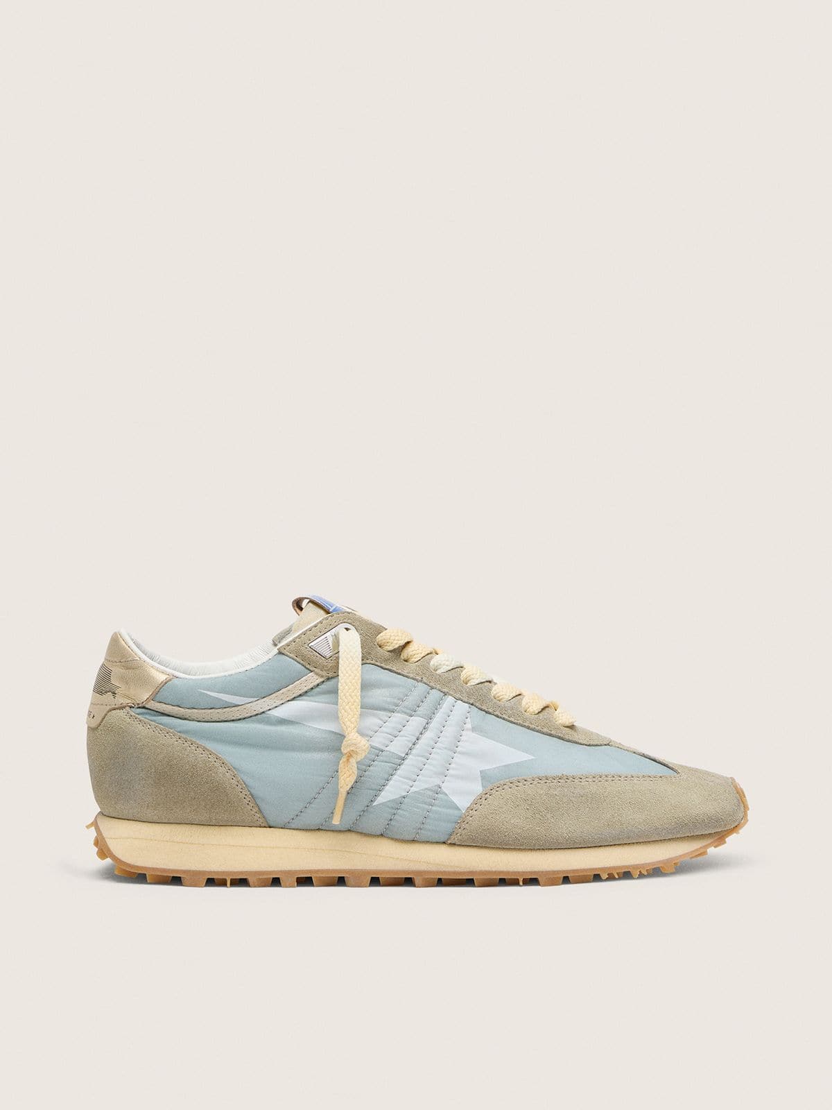 Golden Goose Marathon Uomo con Tomaia in Nylon Azzurro e Stella Azzurro Pastello